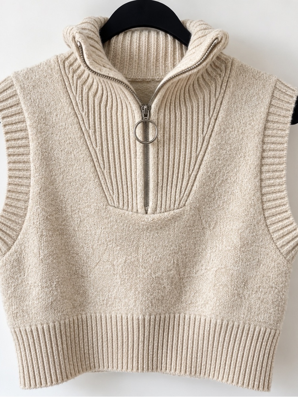 Pink Rose Cream Sleeveless Zip-Up Knit Turtleneck Vest